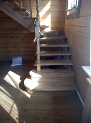 Лестницы деревянные,  на металлокаркасе. - foto 1